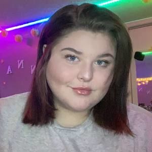 Meet your Posher, Brenna